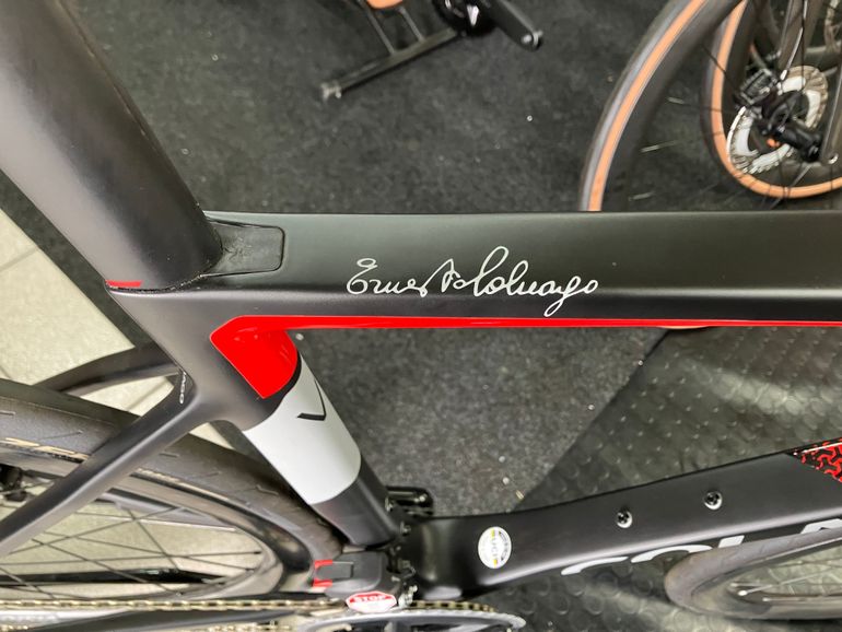 Used Colnago V3 Disc Rival AXS Bike 2023 2023 Road & Gravel, Schwarz — image 5 of 10