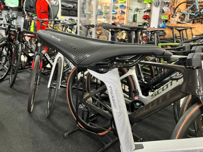 Gebrauchtes Colnago V3-RS Disc Frameset 2021 2021 Road & Gravel, Schwarz — Bild 7 von 9