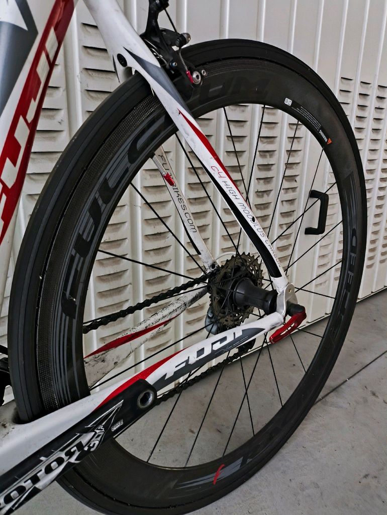Używany Fuji SST 2.0 2012 2012 Road & Gravel — zdjęcie 4 z 9
