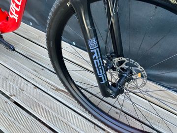 Gebrauchtes Specialized Epic Comp 2021 2021 Mountainbike, Rot, 29 — Bild 3 von 7