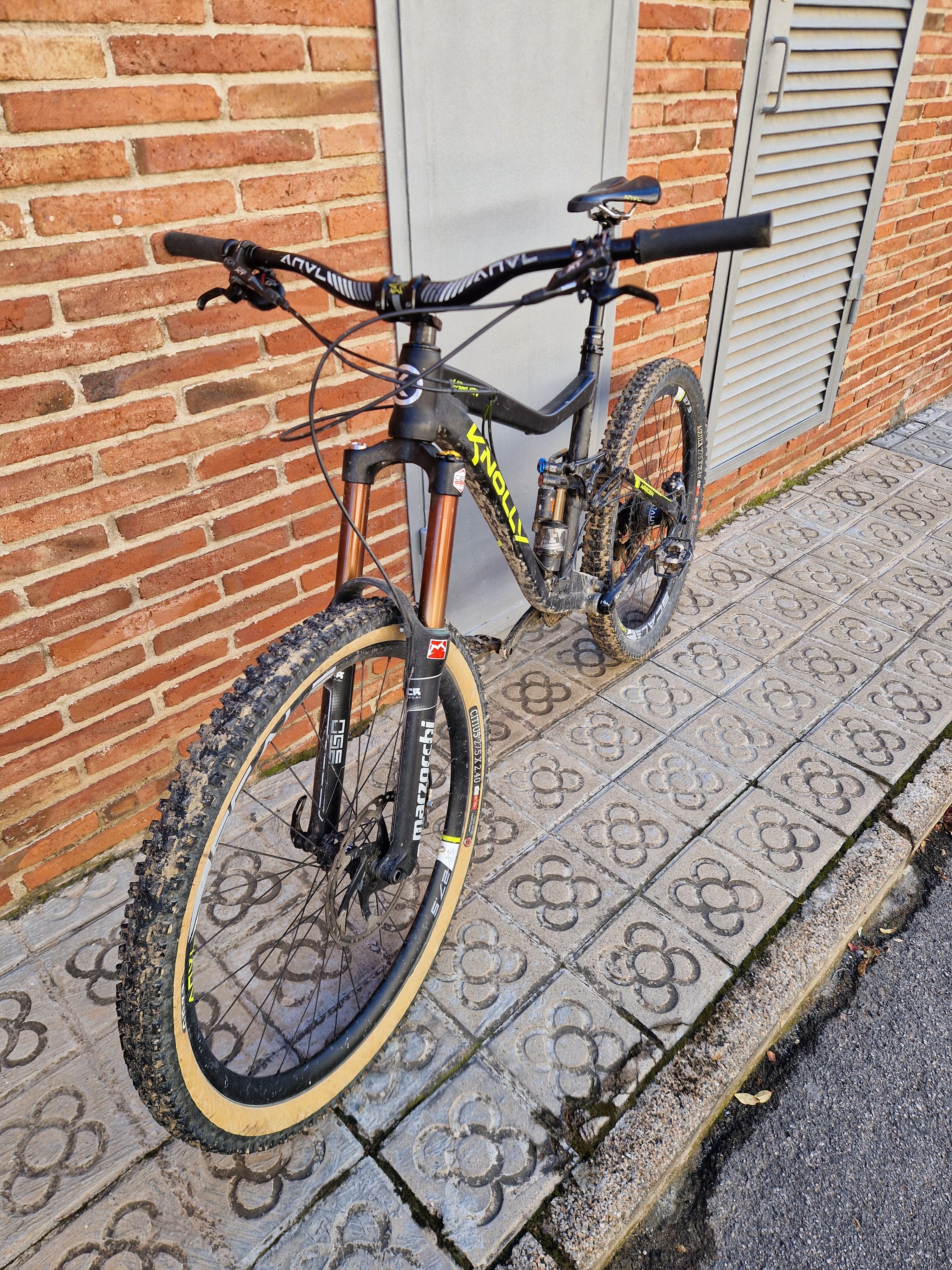 2017 Knolly 2018 Knolly Warden Carbon Knolly Warden Wykorzystywany