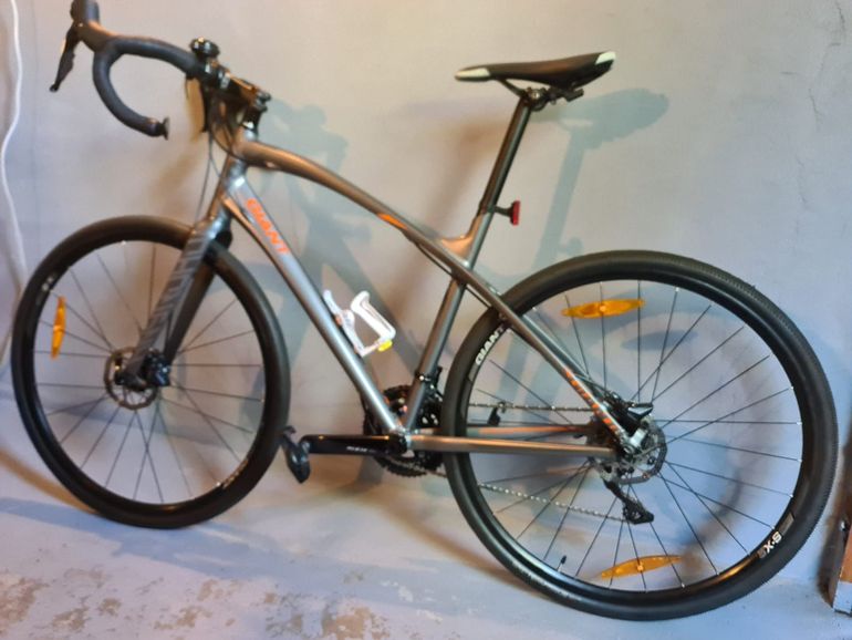 Giant Anyroad Shimano 105 2013