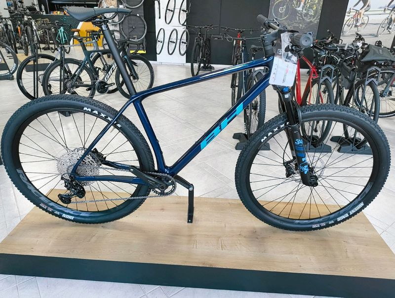 BH Ultimate Evo 8.0 2023 Mountainbike d'occasion — image 1 sur 5