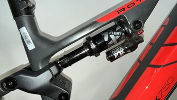 Używany Rotwild RX750 Core 2023 - Talla M 2023 Mountainbike — zdjęcie 13 z 19