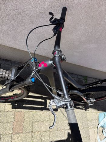 Used CUBE STING WS 140 HPC RACE 2020 2020 Mountainbike — image 3 of 10