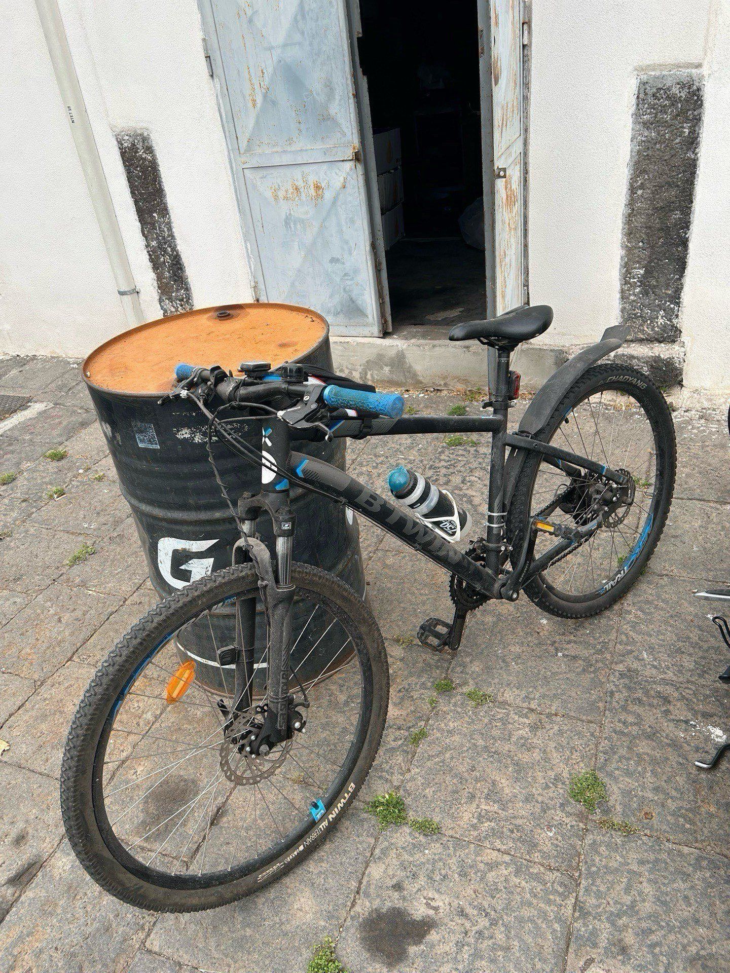 Rockrider Btwin Rockrider Mountain Bike Cheap