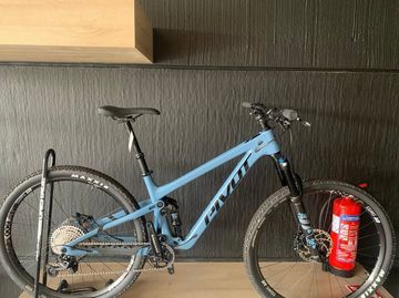 Used Pivot Trail 429 Ride Xt 2024 MTB