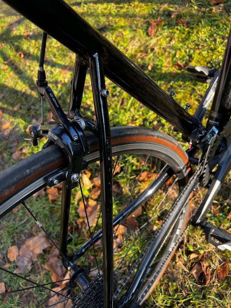 Used Specialized Allez Elite 2019 2019 Road & Gravel, Black — image 8 of 12