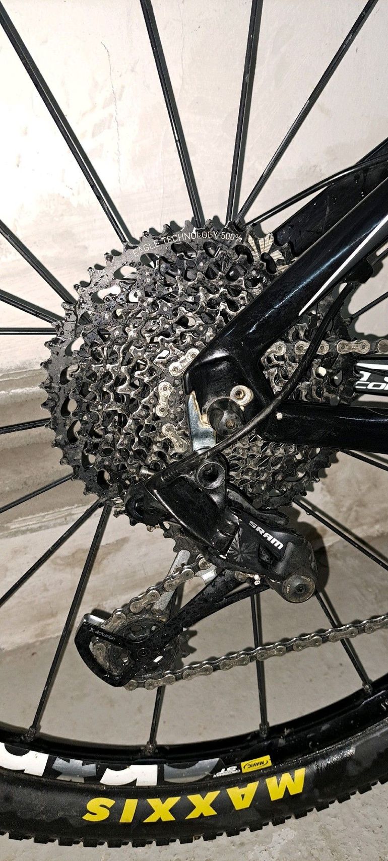 Used Giant Xtc Shimano Deore XT Mountainbike, Black — image 3 of 14
