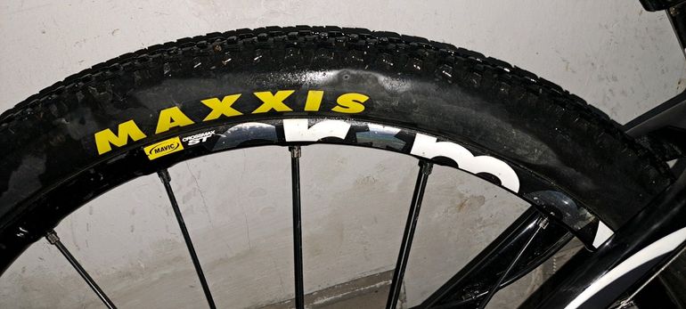 Used Giant Xtc Shimano Deore XT Mountainbike, Black — image 13 of 14