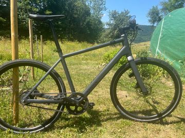 Used Canyon Commuter 5 2023 Road & Gravel