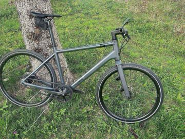Używany Canyon Commuter 5 2023 Road & Gravel — zdjęcie 2 z 12