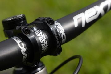 Käytetty Kona Hei Hei CR/DL 2024 2024 Mountainbike — kuva 19 / 21