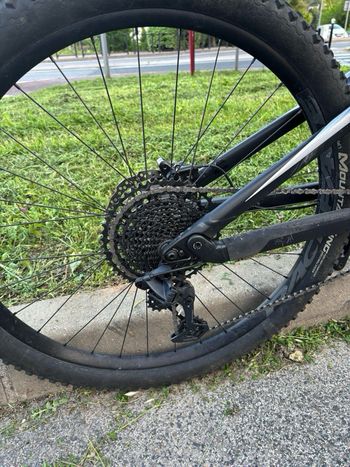 Used Canyon Neuron AL 7.0 2020 2020 Mountainbike, Nero — image 3 of 5