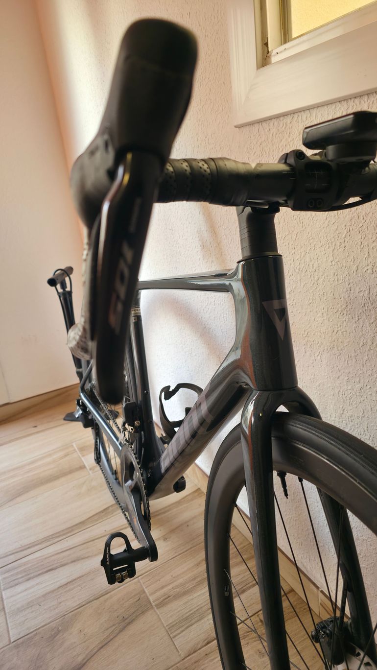 Used Giant Tcr Shimano 105 Di2 2025 Road & Gravel, Green — image 3 of 6