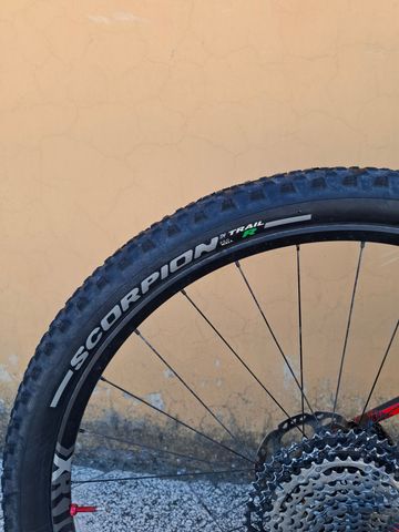 Gebrauchtes Orbea Oiz Shimano Deore XT 2020 Mountainbike, Violett, 29 — Bild 10 von 22