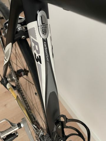 Brugt Scott Addict R3 2010 2011 Road & Gravel — billede 1 af 6