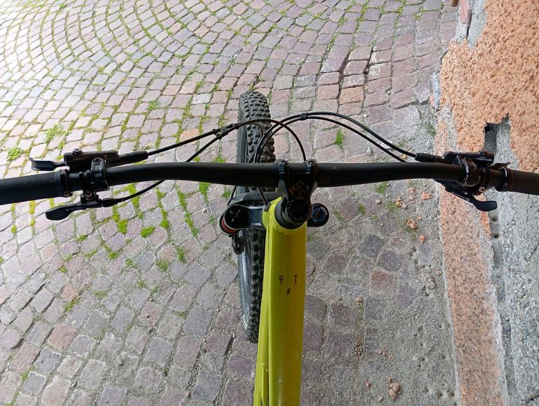 Gebrauchtes YT Industries Capra CORE 1 29 2024 2024 Mountainbike, Grün, 29 — Bild 4 von 4