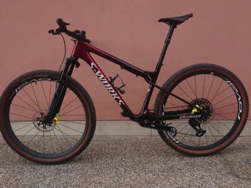 Použité Specialized Epic World Cup 2024 Mountainbike — obrázek 4 z 12
