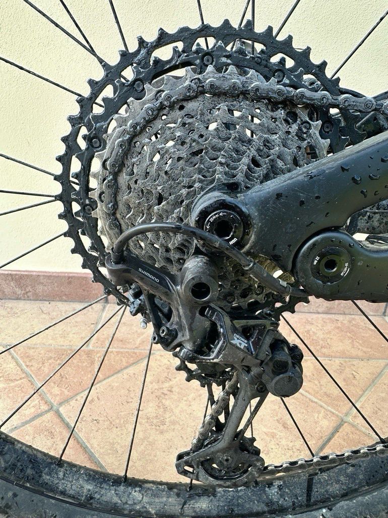Canyon Spectral 29 CF 8 2021 2021 Mountainbike usato, Nero — immagine 14 di 14