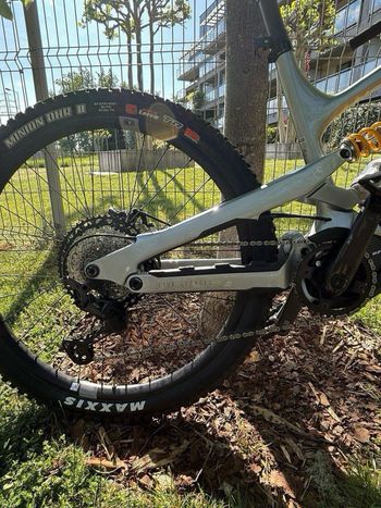 Used YT Industries Decoy CORE 4 MX 2024 2024 Mountainbike, Light Gray, 29, 27.5 — image 4 of 7