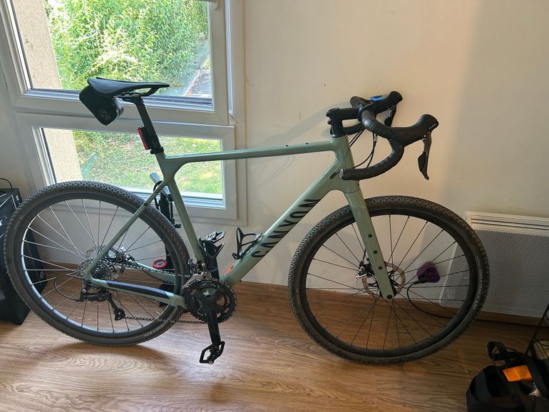 Used Canyon Grizl 5 2024 2024 Road & Gravel, Light Gray — image 2 of 4