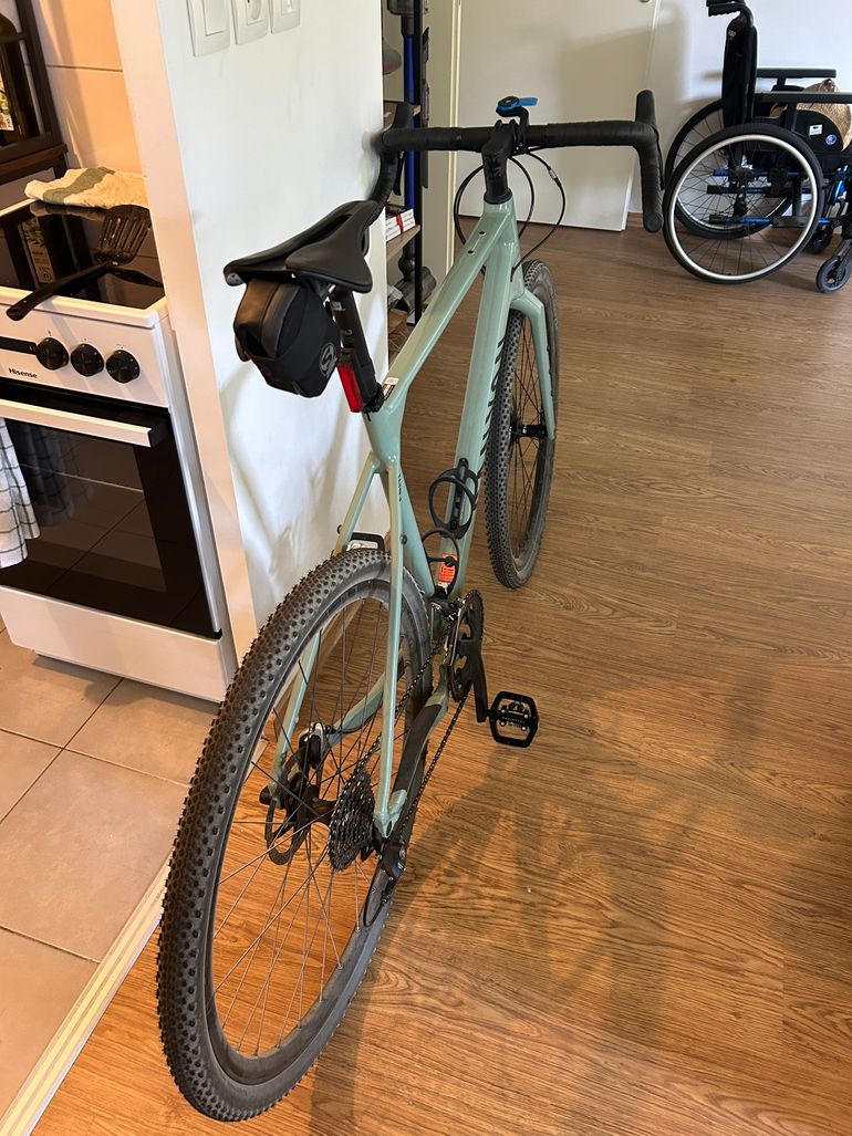 Used Canyon Grizl 5 2024 2024 Road & Gravel, Light Gray — image 4 of 4