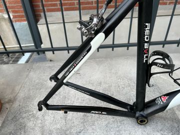 Used Red Bull (Rose) Pro SL 2011 Road & Gravel, Black — image 3 of 7