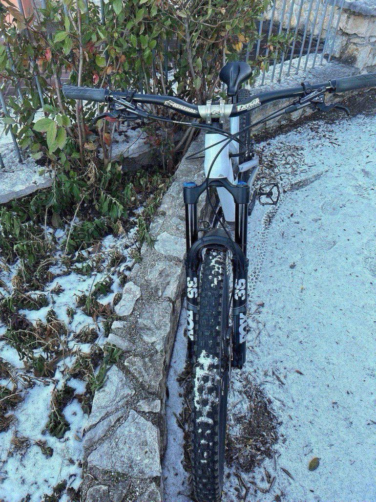 Used Canyon Spectral 125 CF 7 2024 2024 Mountainbike — image 2 of 6