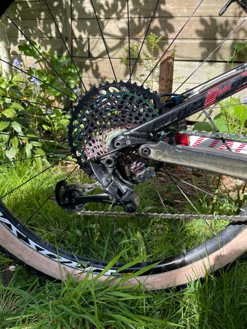 Used Specialized Epic SRAM X0 2014 Mountainbike, Red — image 7 of 15
