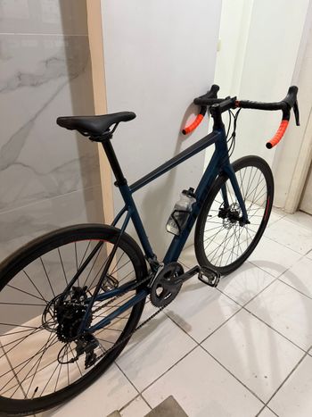 Used CUBE ATTAIN 2021 2021 Road & Gravel, Blue — image 6 of 6