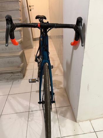 Used CUBE ATTAIN 2021 2021 Road & Gravel, Blue — image 4 of 6