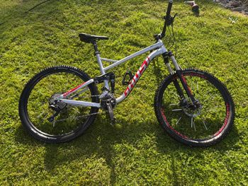 Used Ghost Kato FS 2.7 AL U 2020 2020 Mountainbike, Light Gray, 27.5 — image 8 of 12