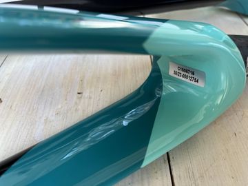 Bianchi Oltre XR4 Disc Frame Kit Frameset 2024 Road & Gravel d'occasion — image 8 sur 17