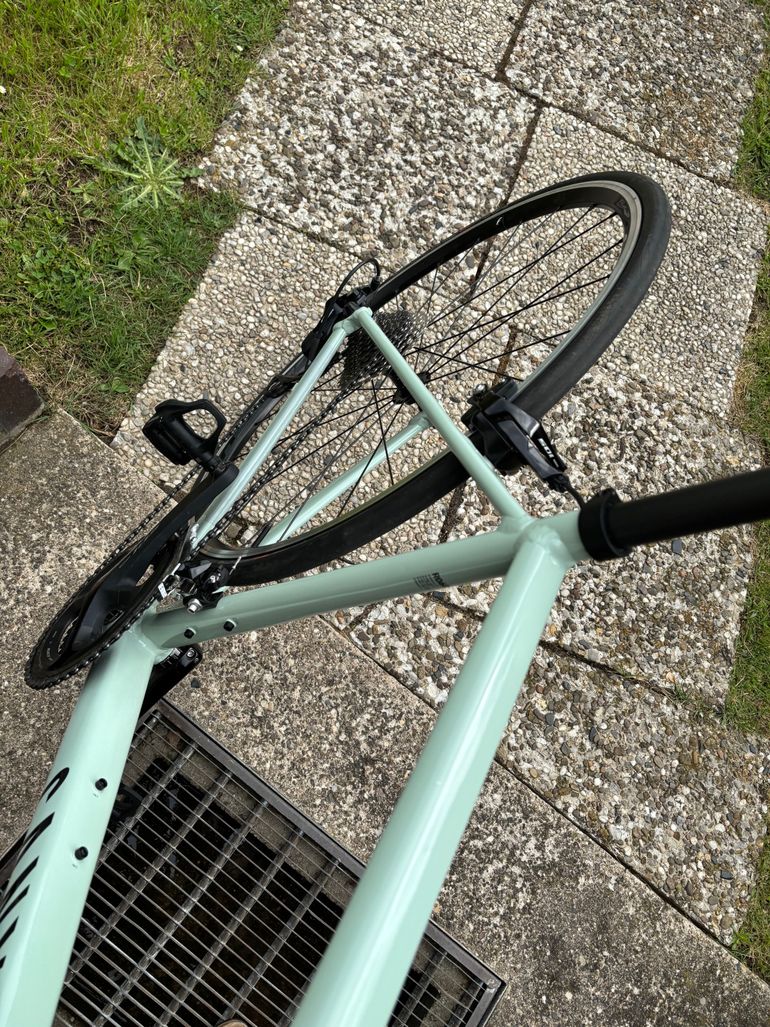 Used Canyon Endurace 7 RB 2023 2023 Road & Gravel — image 3 of 9