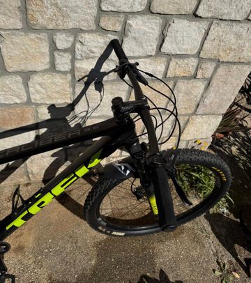 Used Trek Procaliber 9.6 2021 2021 Mountainbike, Black, 29 — image 4 of 6