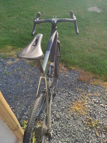 Used Canyon Grail CF SLX 8 AXS 2024 2024 Road & Gravel, Light Gray — image 3 of 3