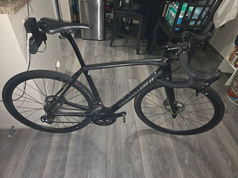 Used Specialized Tarmac Pro Disc Race UDi2 2016 2016 Road & Gravel, Black — image 1 of 3