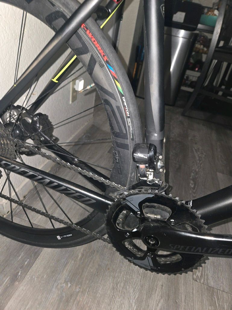 Used Specialized Tarmac Pro Disc Race UDi2 2016 2016 Road & Gravel, Black — image 3 of 3