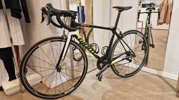 Tweedehands Giant TCR Advanced Pro 1 2017 2017 Road & Gravel — afbeelding 9 van 10