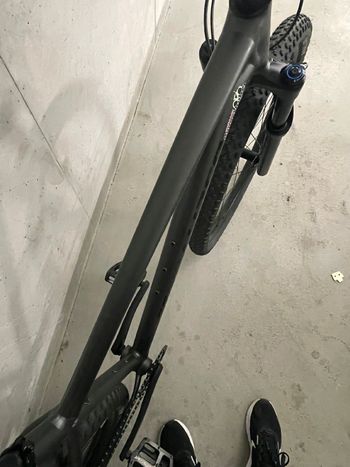 Gebrauchtes Specialized Chisel SRAM SX Eagle 2022 Mountainbike, Hellgrau, 29 — Bild 6 von 9