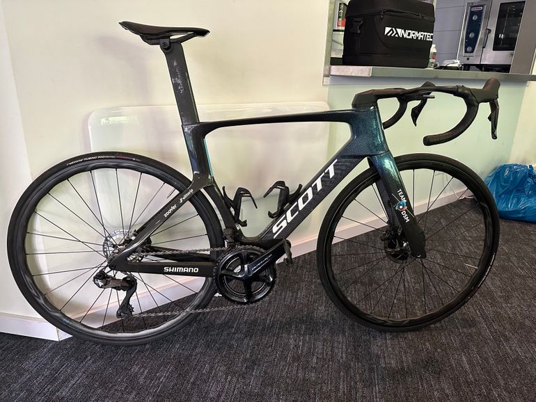 Brugt Scott Foil RC Team Dsm 2024 Road & Gravel — billede 1 af 4
