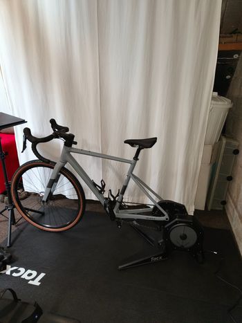 Used Scott Speedster Gravel 40 2024 2024 Road & Gravel, Grigio chiaro — image 3 of 5