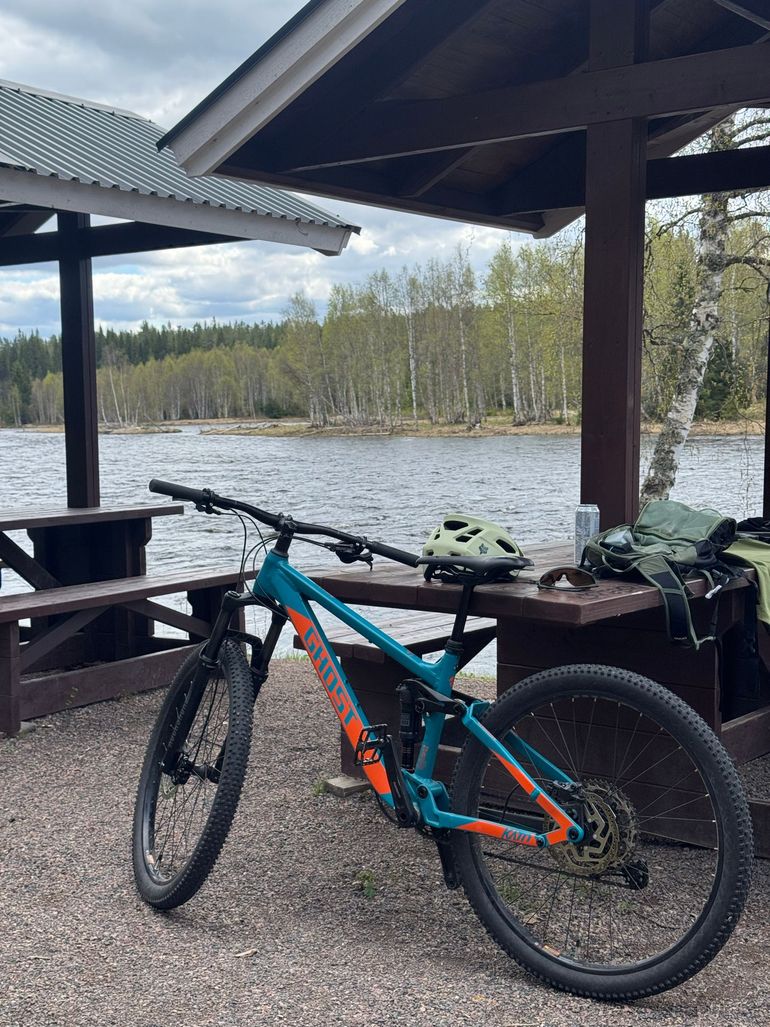 Used Ghost Kato FS Universal 2024 2024 Mountainbike, Blue, 29 — image 4 of 5