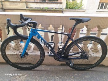 Used Canyon Ultimate CF SLX Disc 9.0 Team Movistar 2019 2019 Road & Gravel, Blue — image 2 of 15
