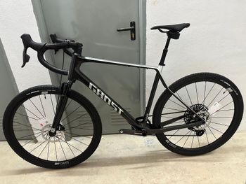 Używany Ghost Asket CF 30 2024 2024 Road & Gravel — zdjęcie 2 z 4