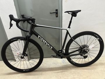 Použité Ghost Asket CF 30 2024 2024 Road & Gravel — obrázek 2 z 4
