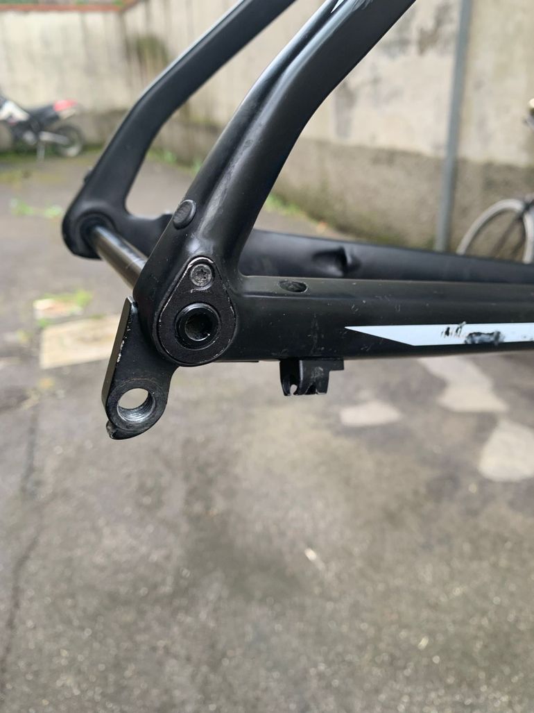 Used BMC Roadmachine 02 2020 Road & Gravel, Black — image 14 of 17
