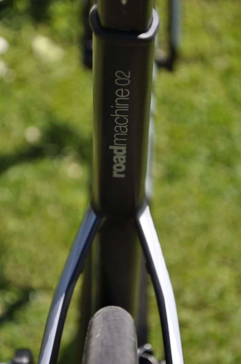 Used BMC Road Machine 2 2018 Road & Gravel — image 2 of 3
