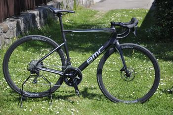 Used BMC Road Machine 2 2018 Road & Gravel — image 1 of 3